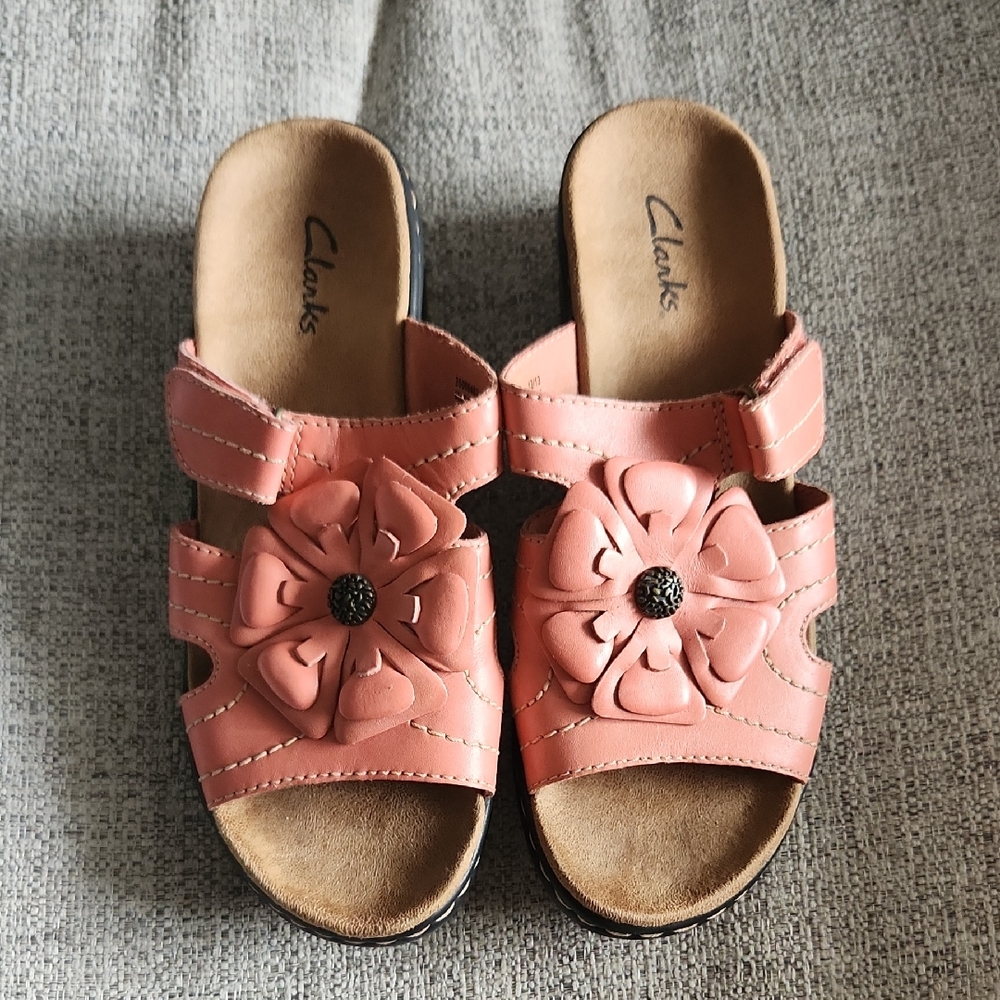 Clarks Women's Pink Sandals